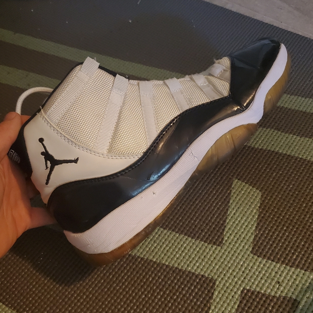 Jordan Concord 11 size 11 2011 release